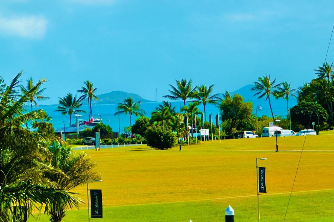 Absolute Luxury Marina Lifestyle At The Port Of Airlie Beach Extérieur photo